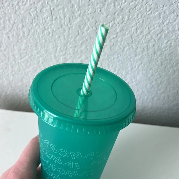 3/$24 Starbucks "Seasonal Shine" Green Reusable Cold Cup with Candy Cane Straw - Picture 2 of 6
